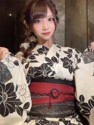 Konomi's selfie